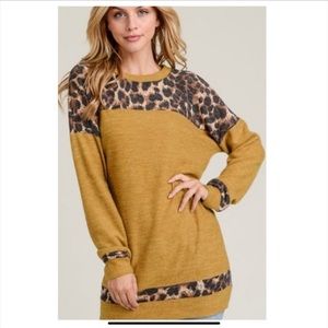 LEOPARD CONTRAST TOP